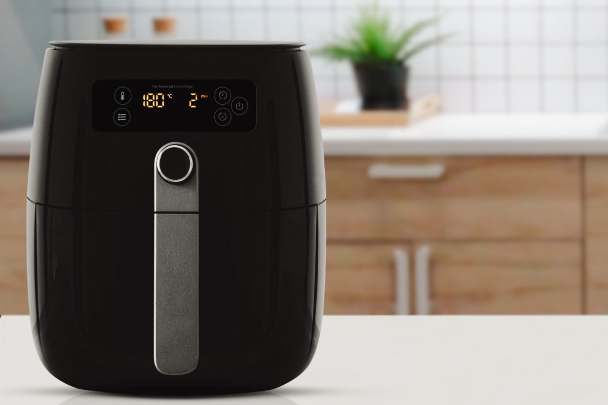 truque de limpeza da airfryer - Reprodução Canva