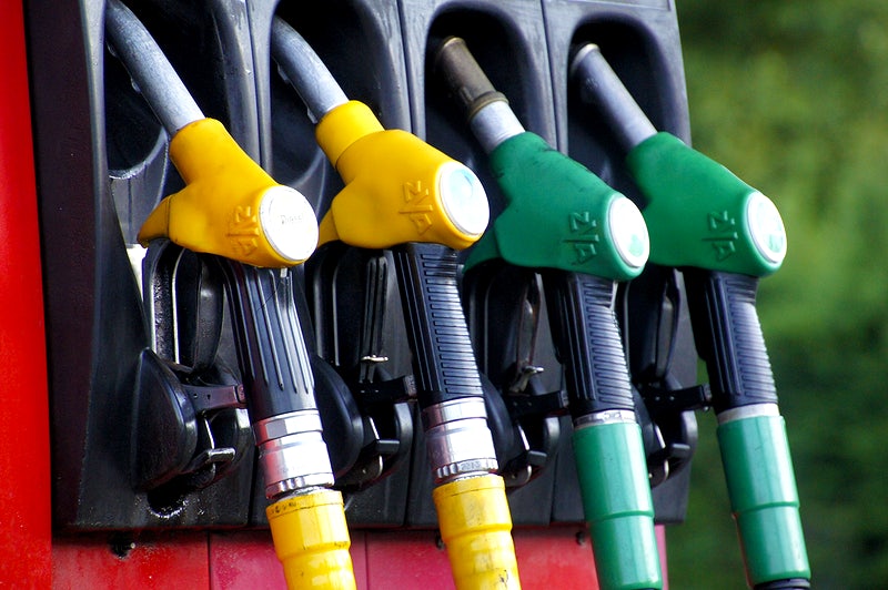 Lula busca articular nova política de preços da gasolina