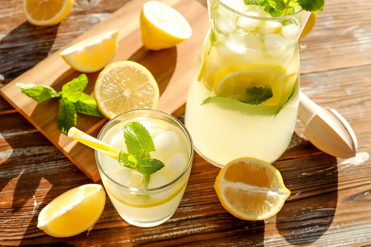 A limonada é uma bebida muito comum no Brasil - Reprodução AdobeStock