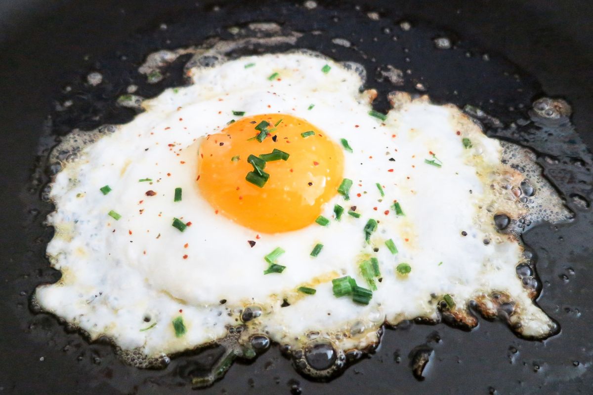 Frite ovo sem óleo- Reprodução Canva