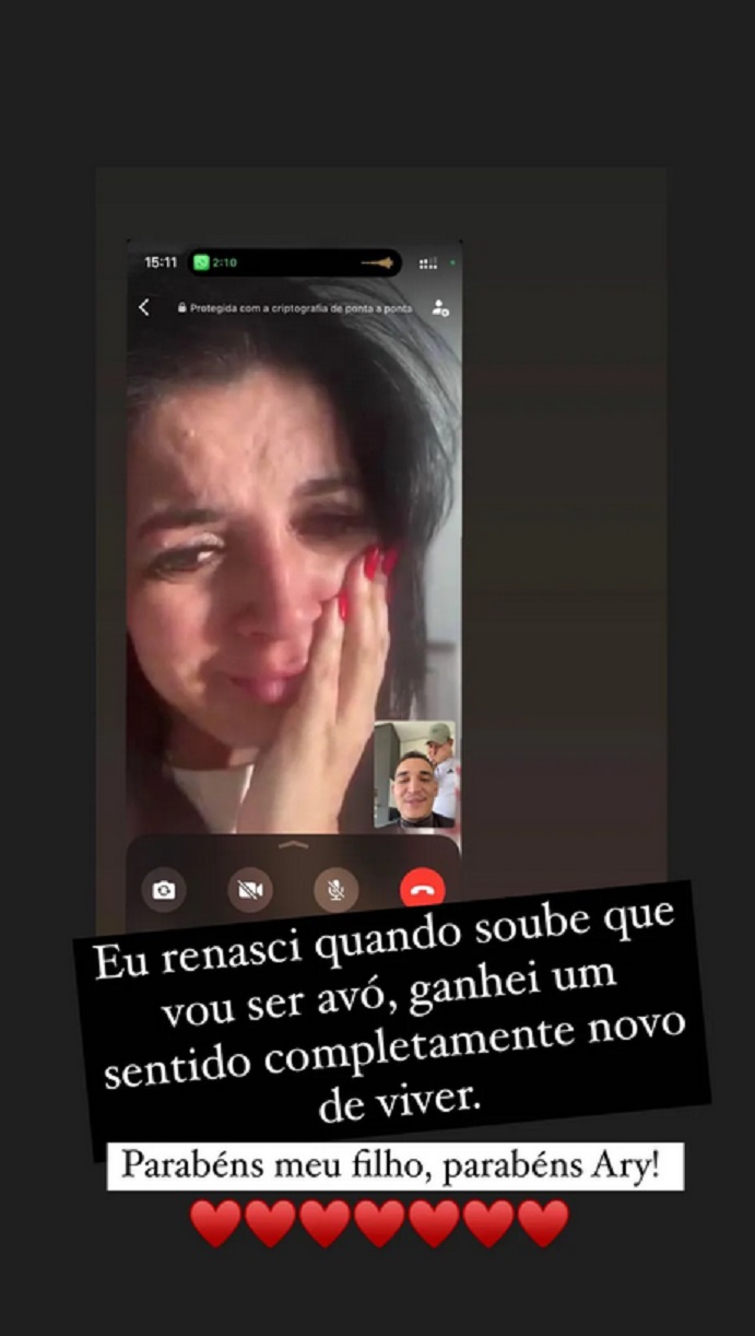 Após polêmica, mãe de João Gomes chora ao saber que será avó