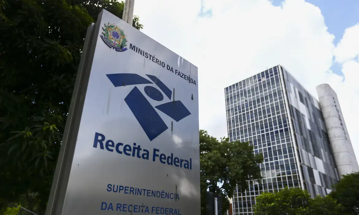Receita Federal confirma pedido para novo concurso. Imagem: Agência Brasil