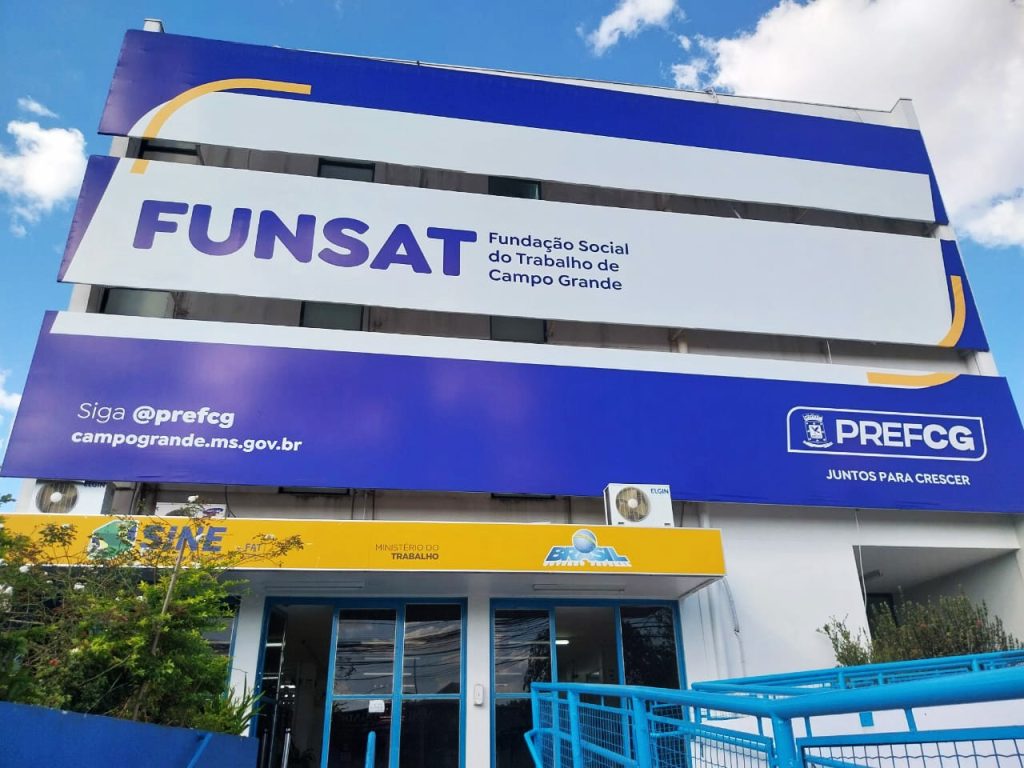 Funsat anuncia 2,1 mil oportunidades de trabalho para esta sexta-feira.